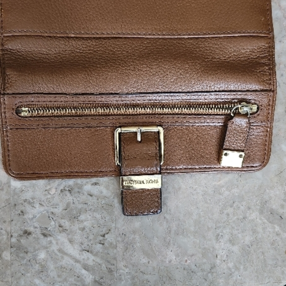 Michael Kors Brown Leather Wallet